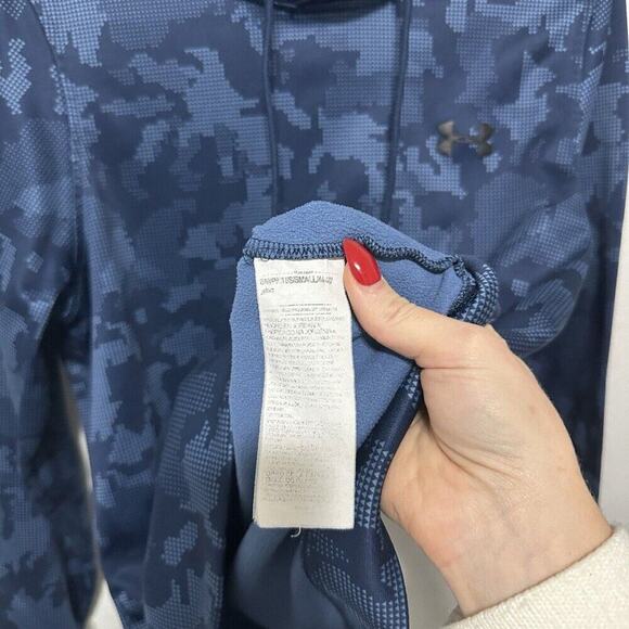Under Armour Mens Coldgear Blue Camo Hoodie Sweatshirt Size Small Loose Fit - Picture 9 of 9